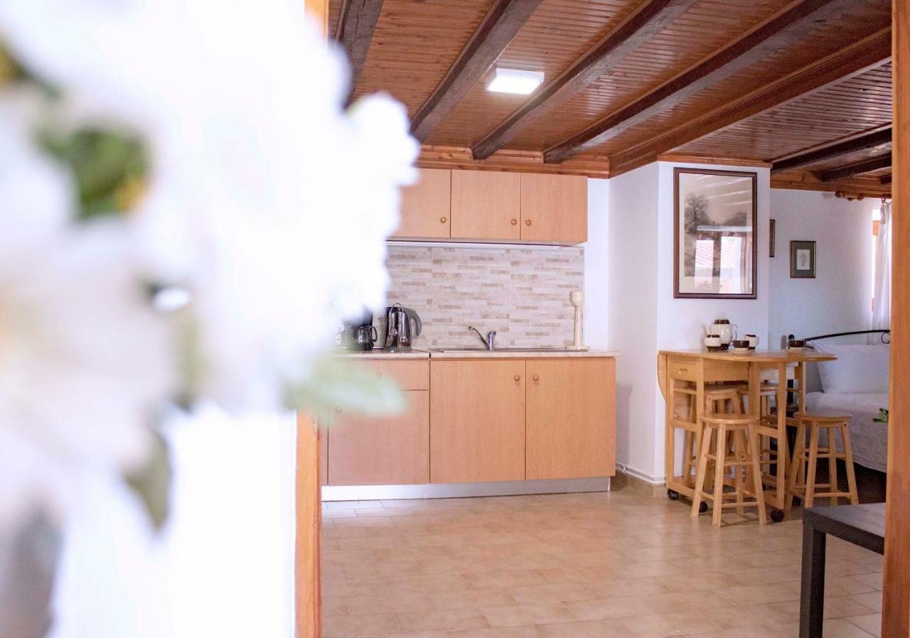Iris Garden Retreat Aparthotel Corinth Luaran gambar